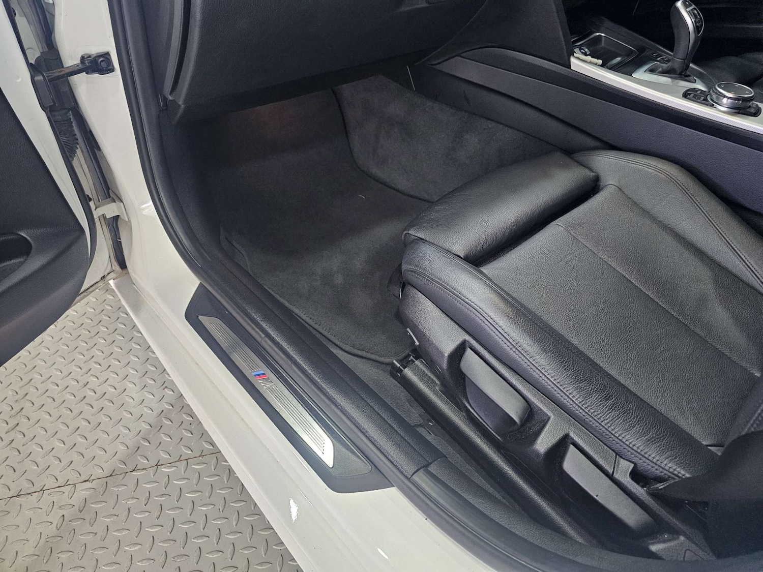 Used BMW 3 Series 2015 for sale - 76972353: Photo 99