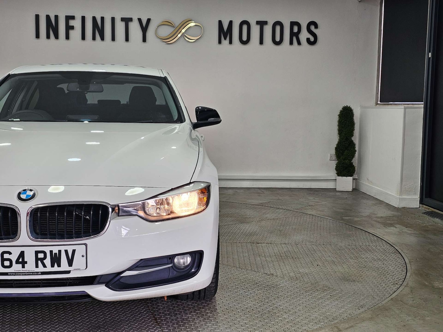 Used BMW 3 Series 2014 for sale - 77088689: Photo 11