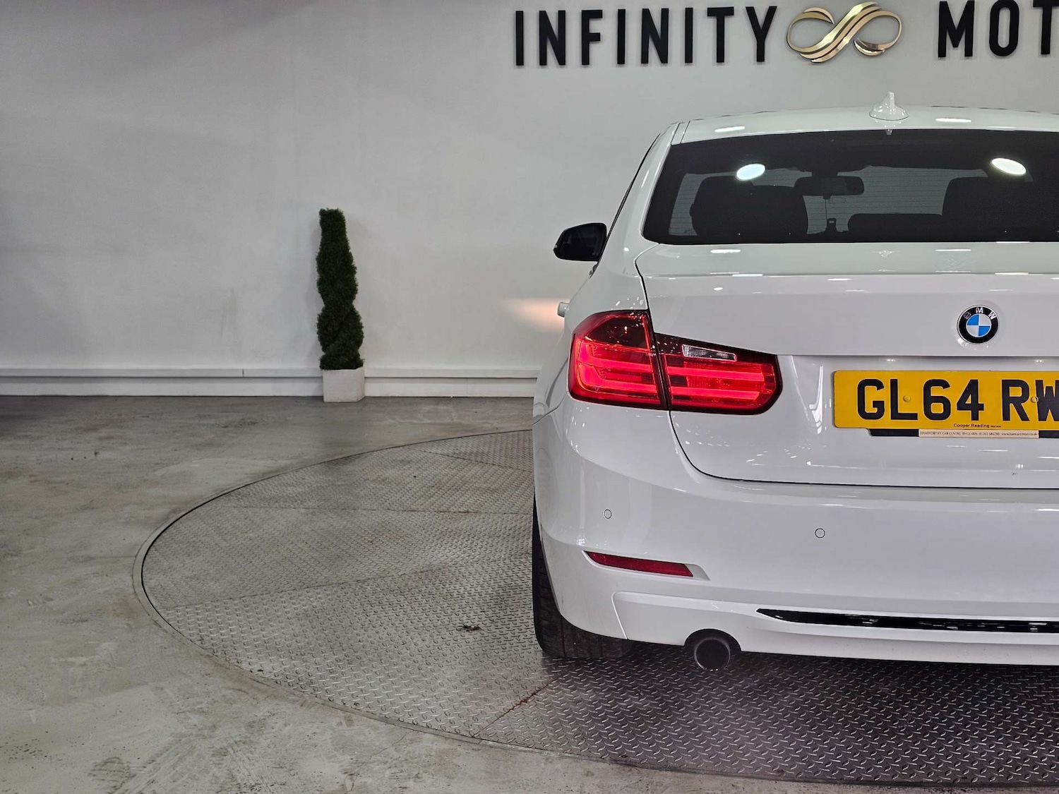 Used BMW 3 Series 2014 for sale - 77088689: Photo 29