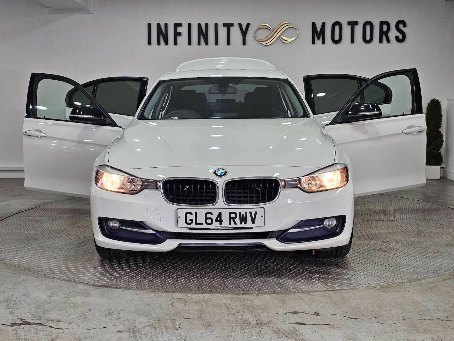 Used BMW 3 Series 2014 for sale - 77088689: Photo 43
