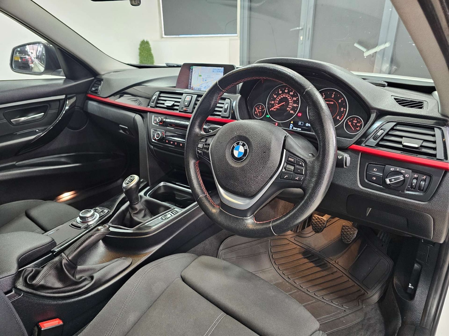 Used BMW 3 Series 2014 for sale - 77088689: Photo 5