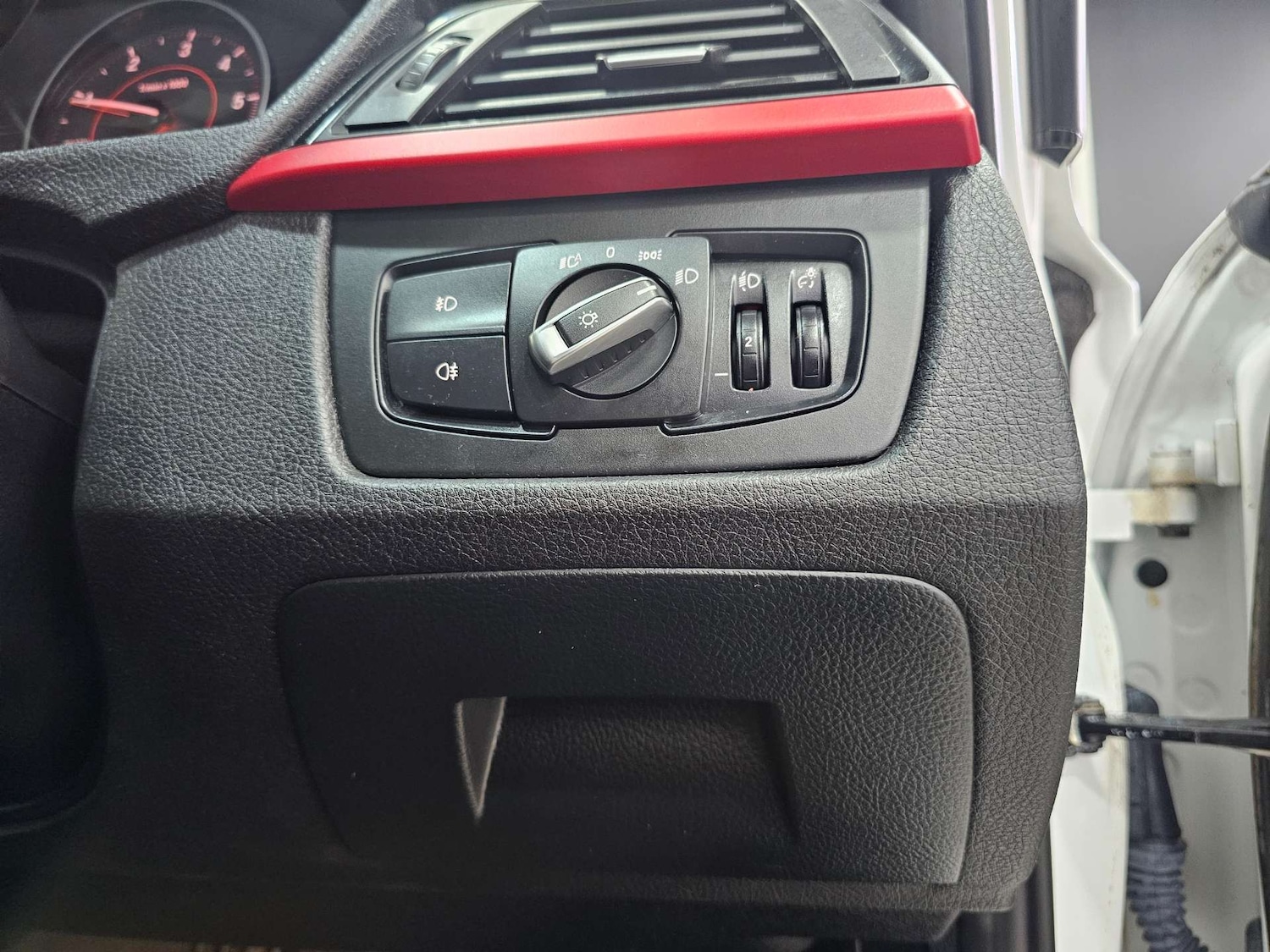 Used BMW 3 Series 2014 for sale - 77088689: Photo 51