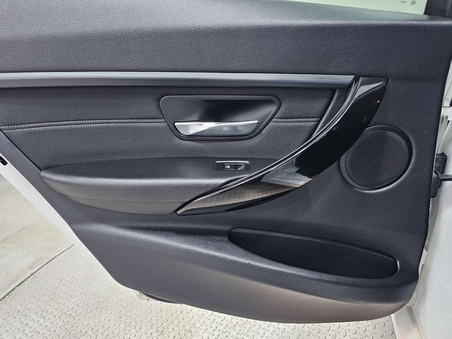 Used BMW 3 Series 2014 for sale - 77088689: Photo 89