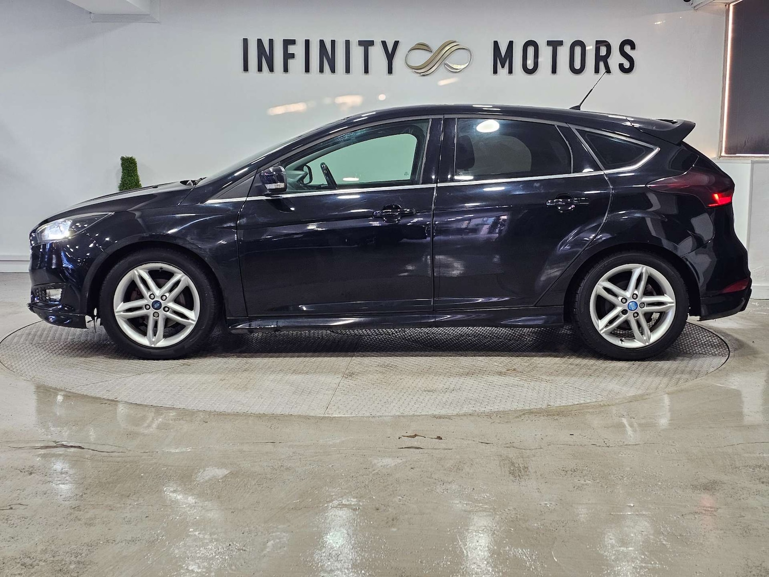 Used Ford Focus 2014 for sale - 77101110: Photo 24