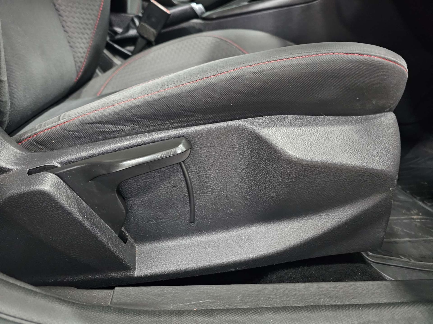 Used Ford Focus 2014 for sale - 77101110: Photo 58