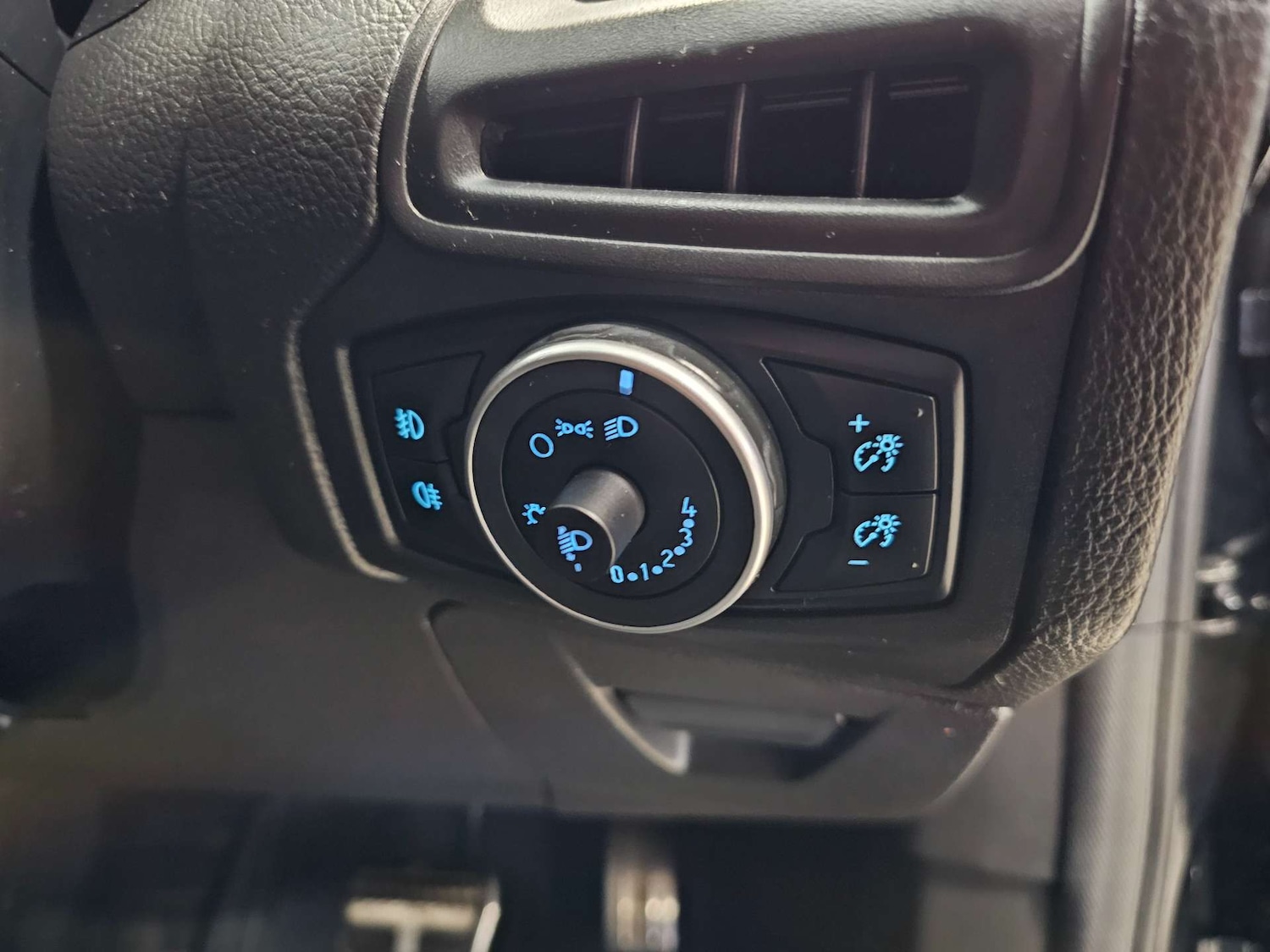 Used Ford Focus 2014 for sale - 77101110: Photo 59