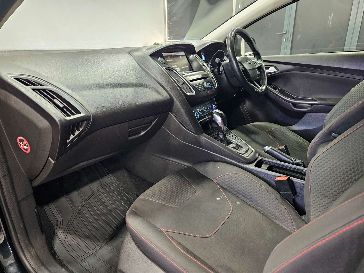 Used Ford Focus 2014 for sale - 77101110: Photo 90