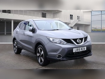 Used Nissan Qashqai 2015 for sale - 76972471: Photo