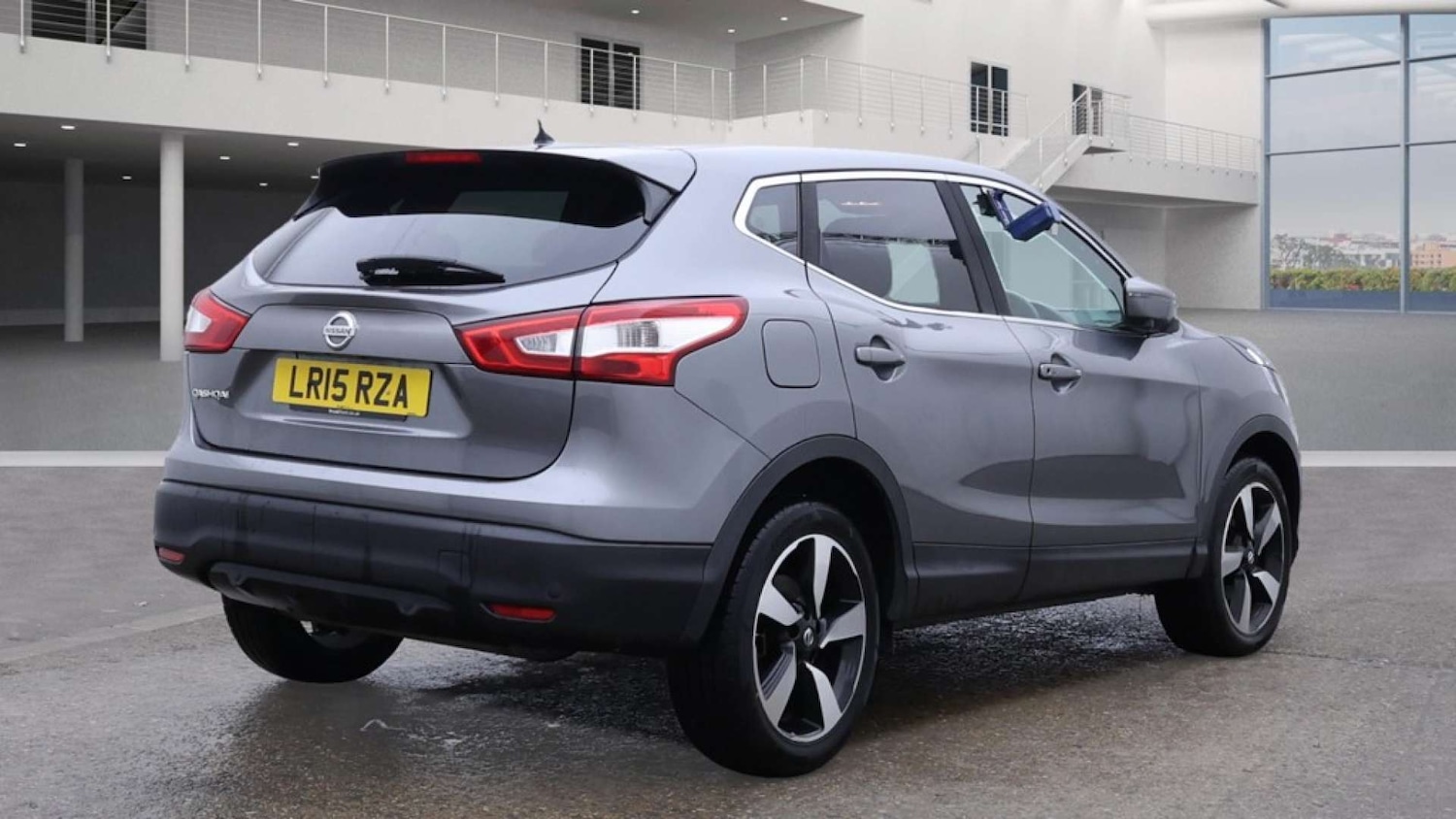 Used Nissan Qashqai 2015 for sale - 76972471: Photo 5