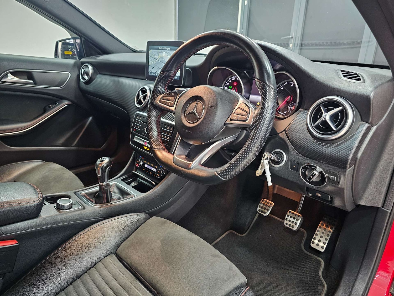 Used Mercedes-Benz A-Class 2017 for sale - 76972361: Photo 13