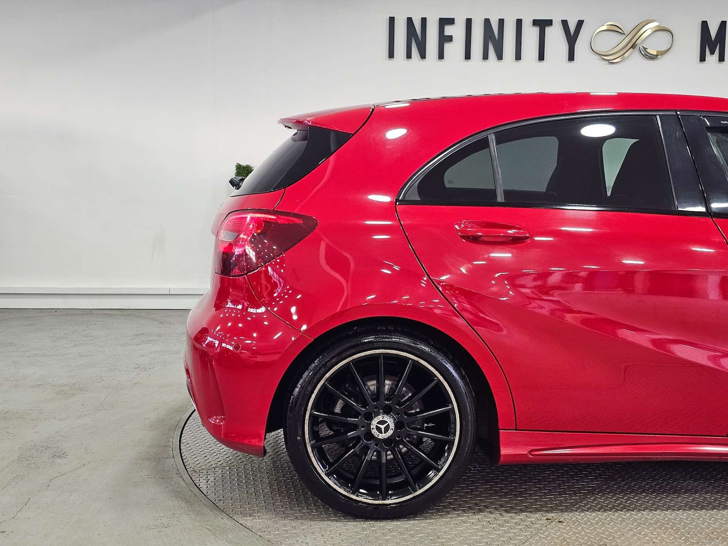 Used Mercedes-Benz A-Class 2017 for sale - 76972361: Photo 40