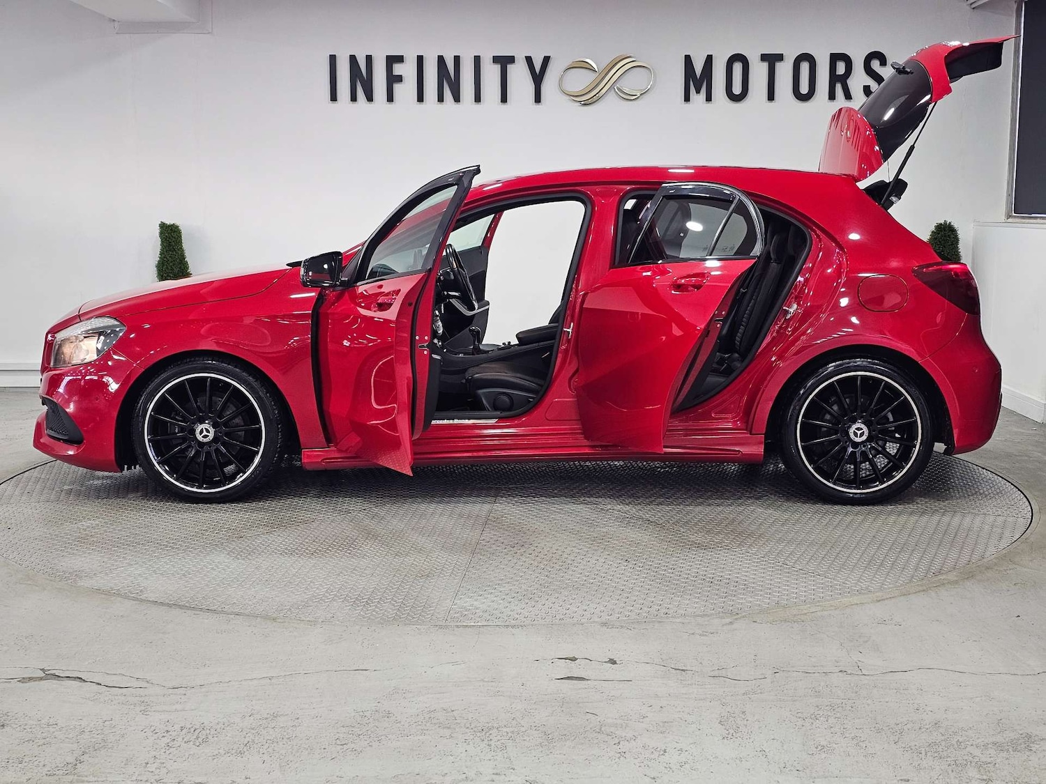 Used Mercedes-Benz A-Class 2017 for sale - 76972361: Photo 45