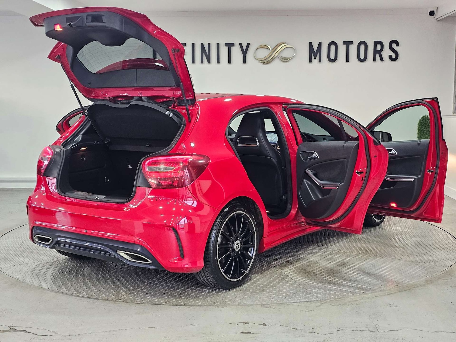 Used Mercedes-Benz A-Class 2017 for sale - 76972361: Photo 48