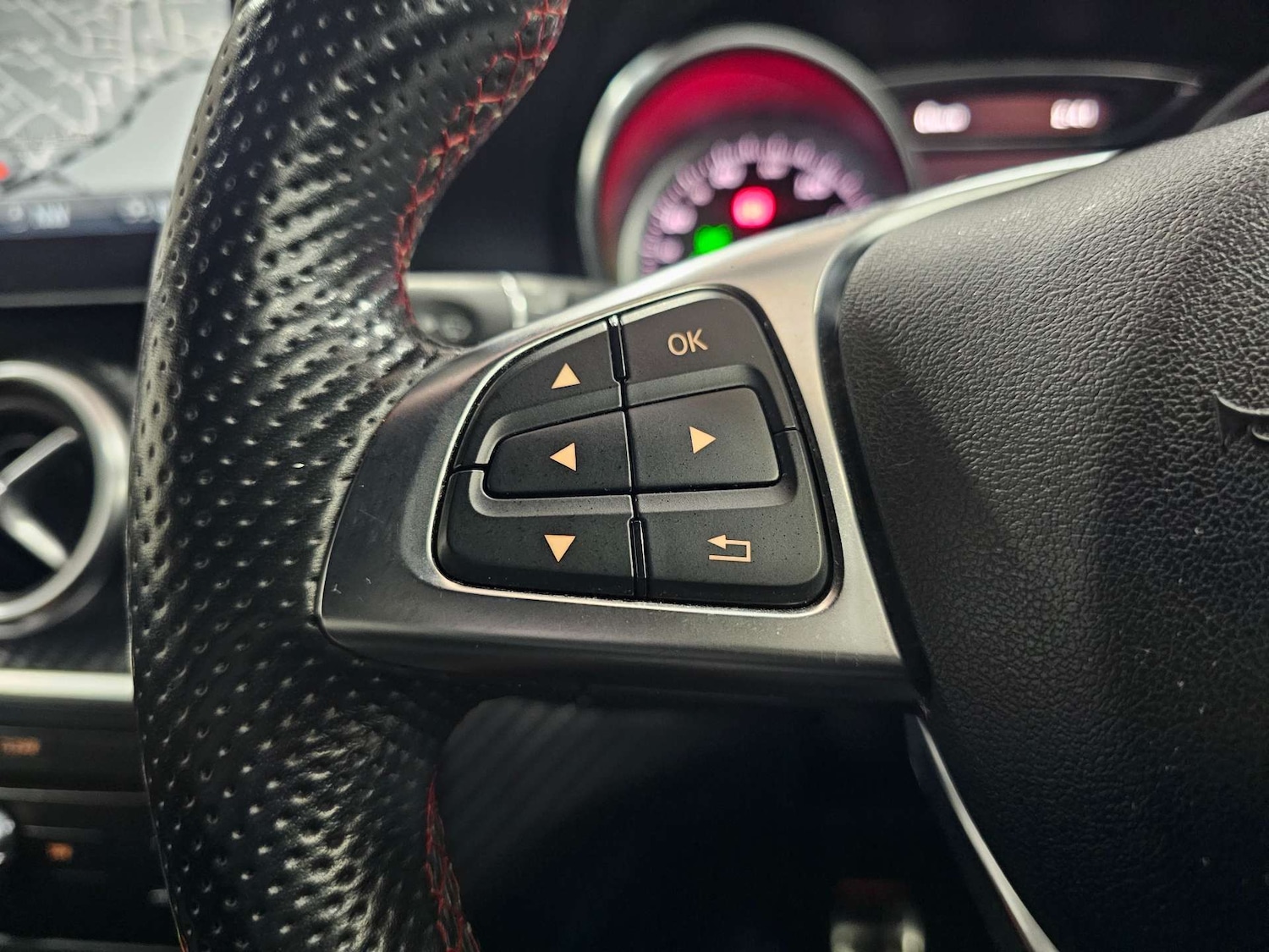 Used Mercedes-Benz A-Class 2017 for sale - 76972361: Photo 61