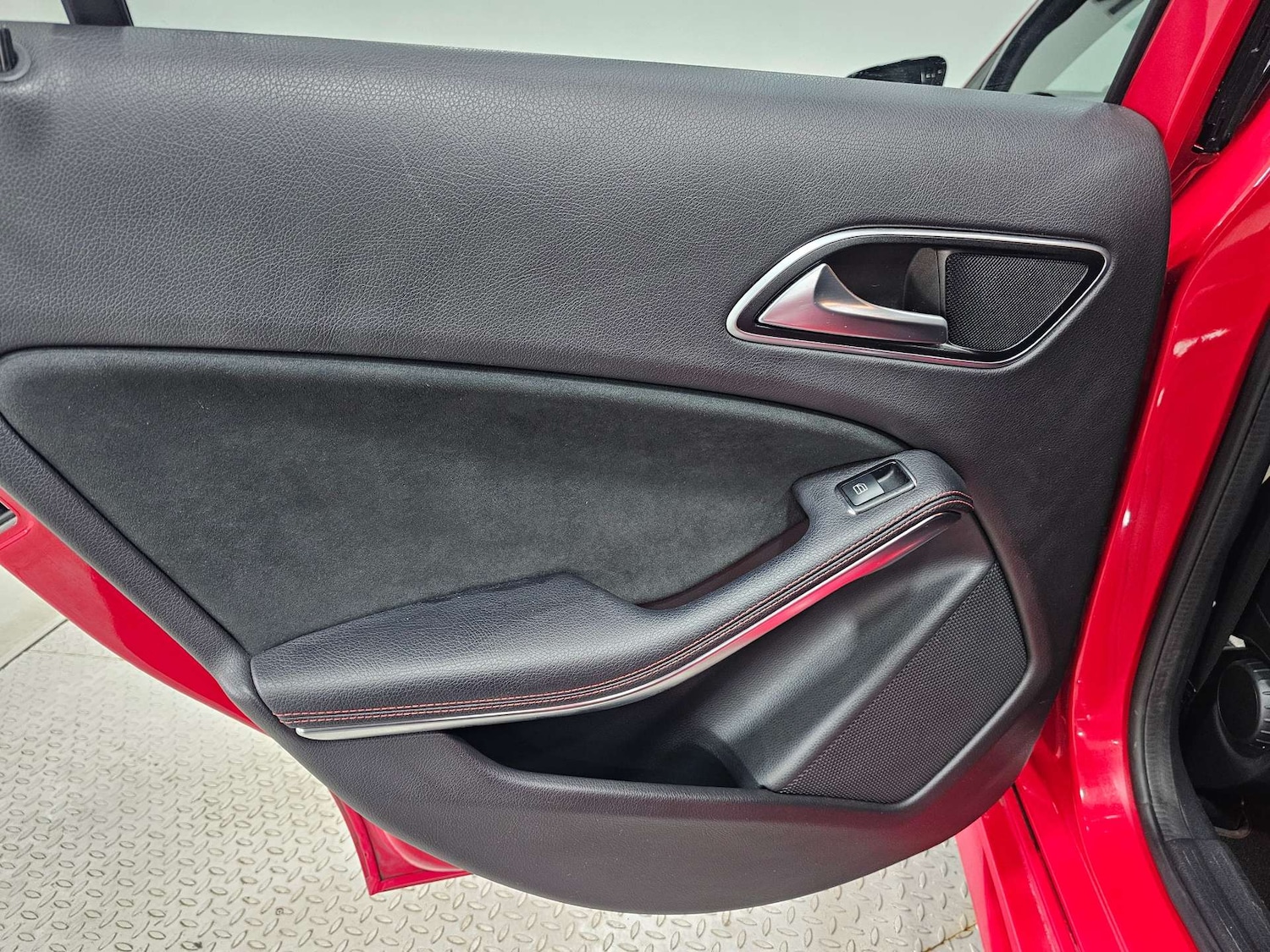 Used Mercedes-Benz A-Class 2017 for sale - 76972361: Photo 86