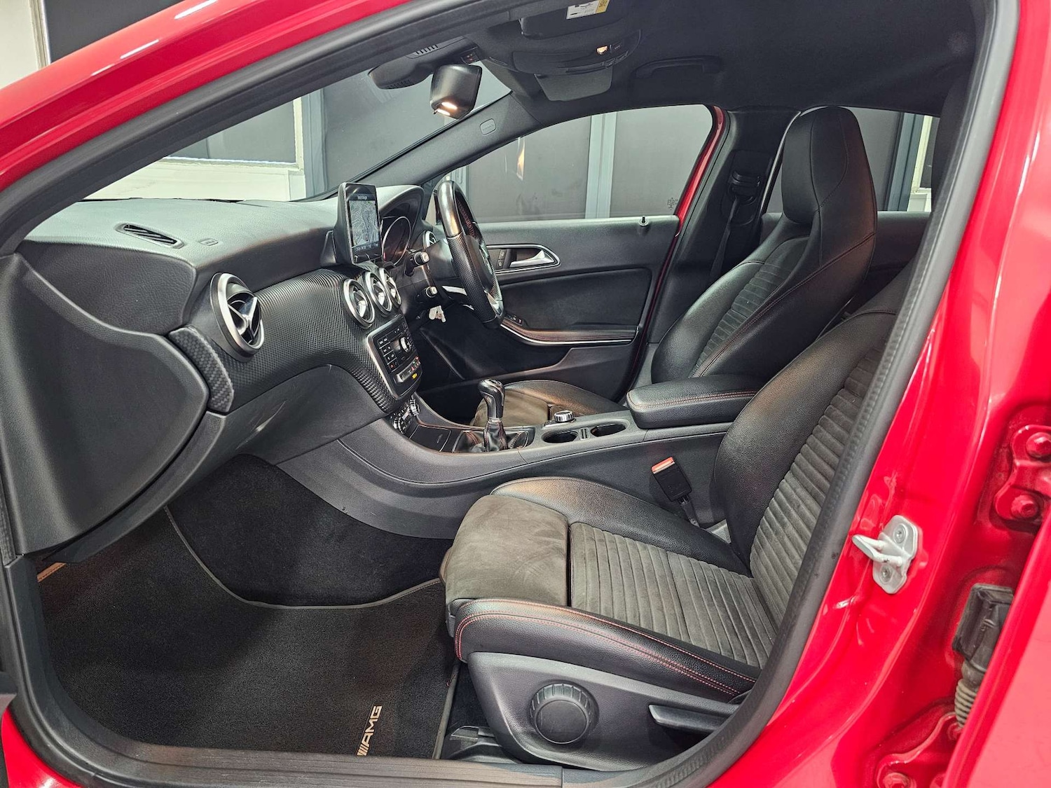 Used Mercedes-Benz A-Class 2017 for sale - 76972361: Photo 95