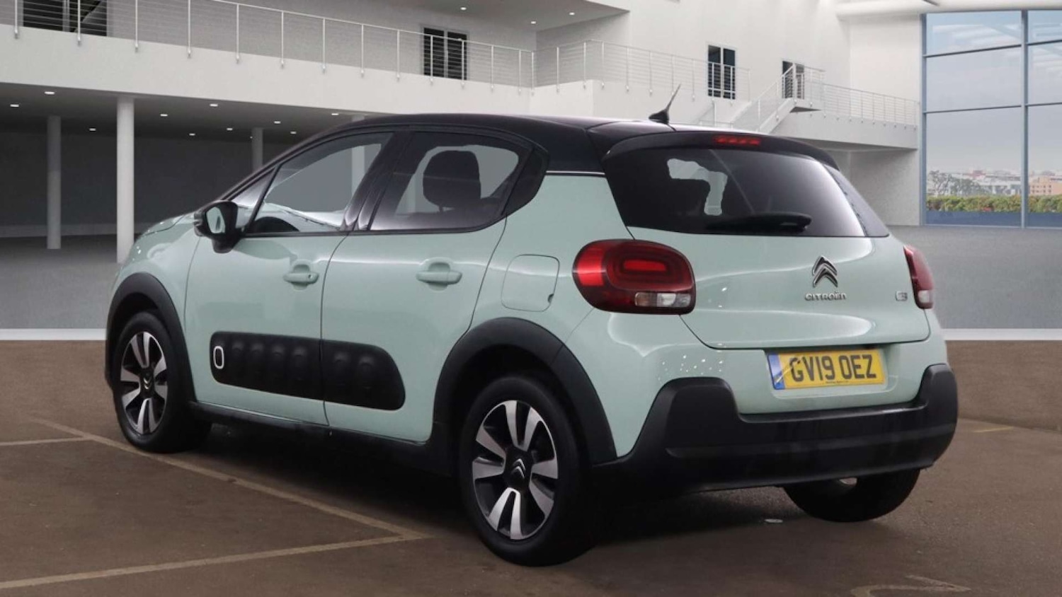 Used Citroen C3 2019 for sale - 76972303: Photo 4