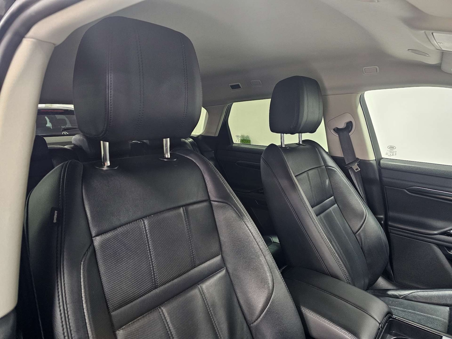 Used Land Rover Range Rover Evoque 2021 for sale - 76972480: Photo 13