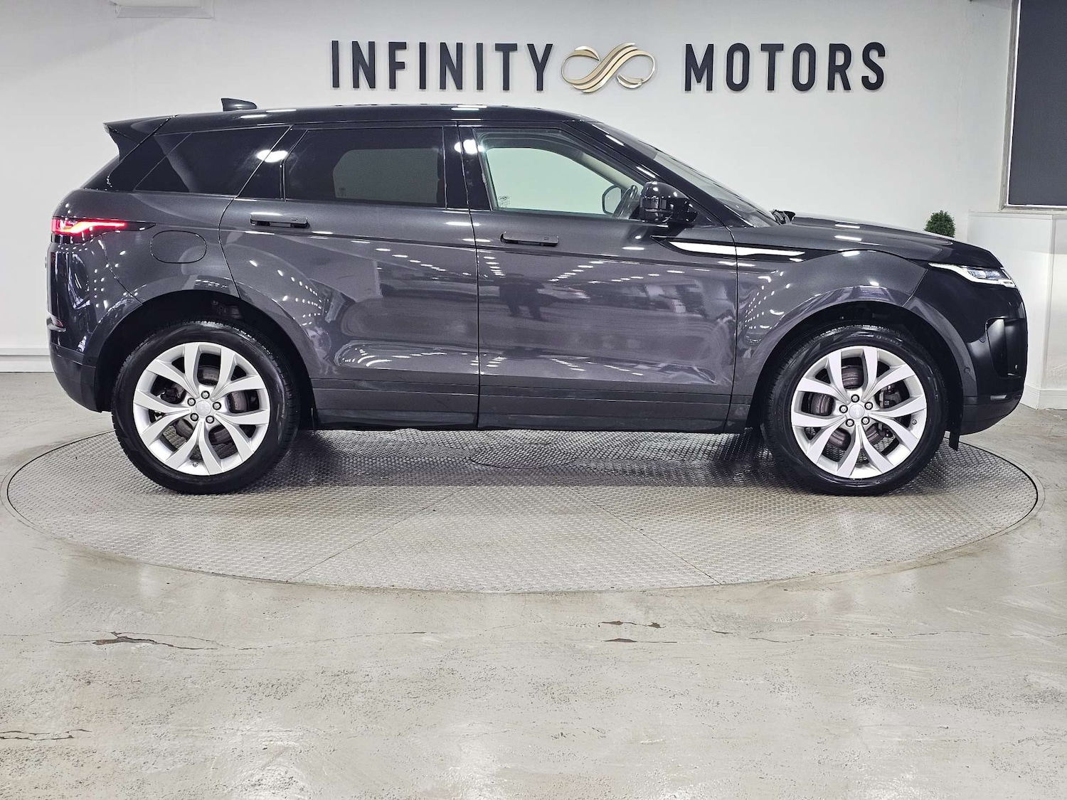 Used Land Rover Range Rover Evoque 2021 for sale - 76972480: Photo 35