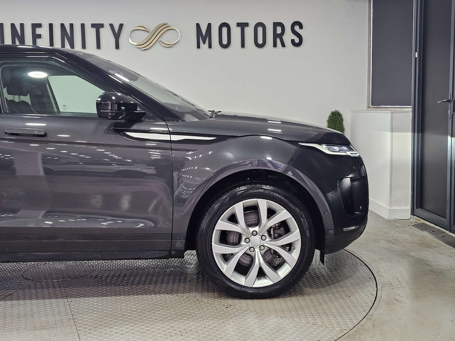 Used Land Rover Range Rover Evoque 2021 for sale - 76972480: Photo 36