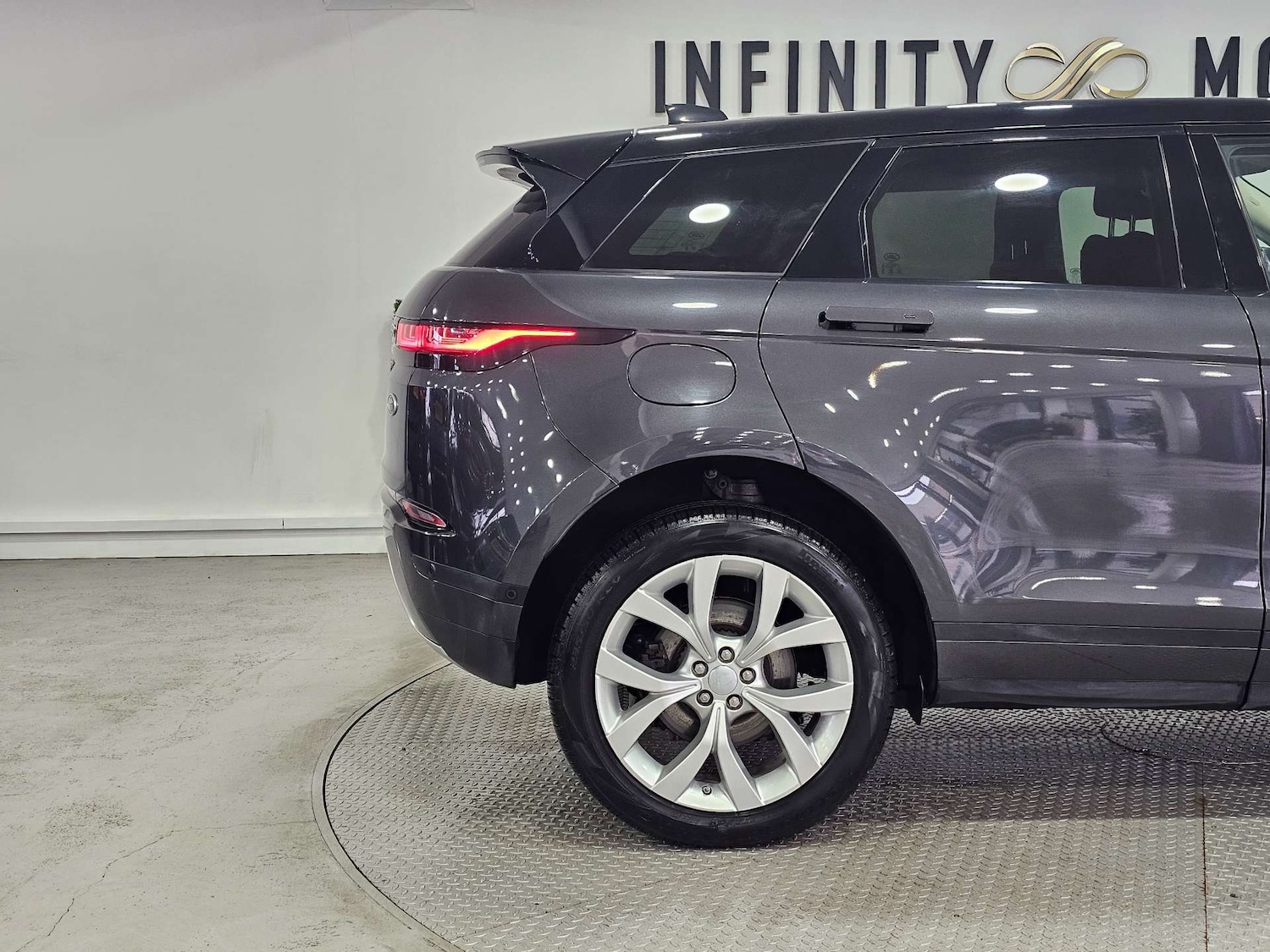 Used Land Rover Range Rover Evoque 2021 for sale - 76972480: Photo 37