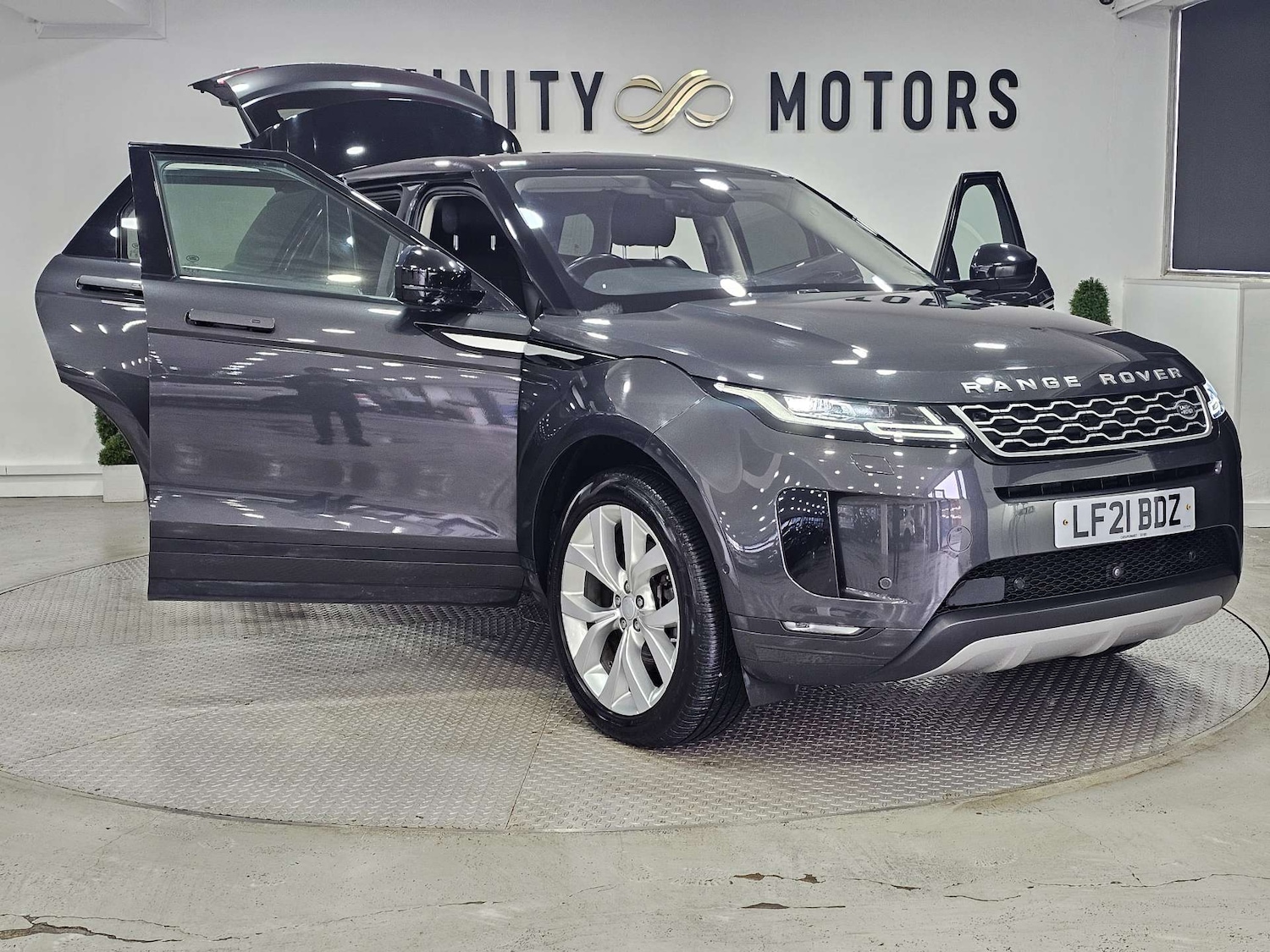 Used Land Rover Range Rover Evoque 2021 for sale - 76972480: Photo 43