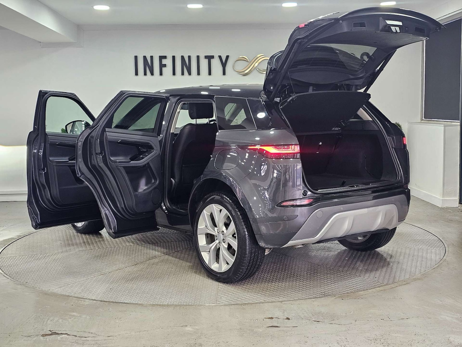 Used Land Rover Range Rover Evoque 2021 for sale - 76972480: Photo 47