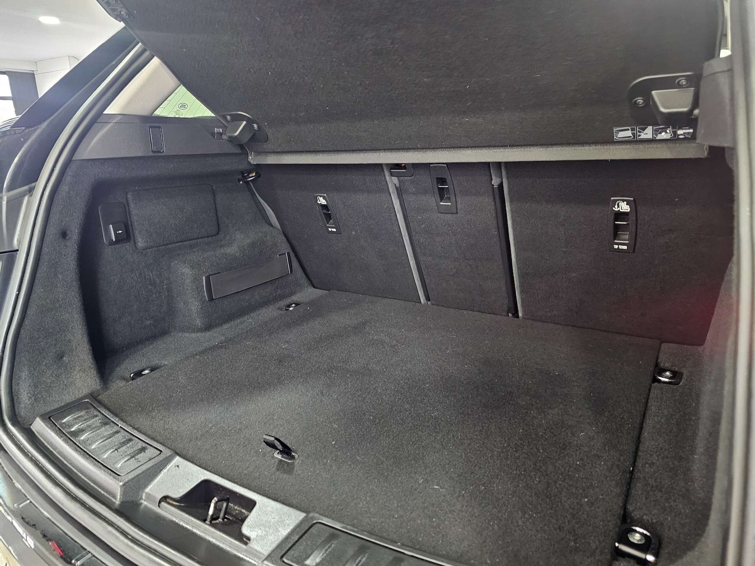 Used Land Rover Range Rover Evoque 2021 for sale - 76972480: Photo 51