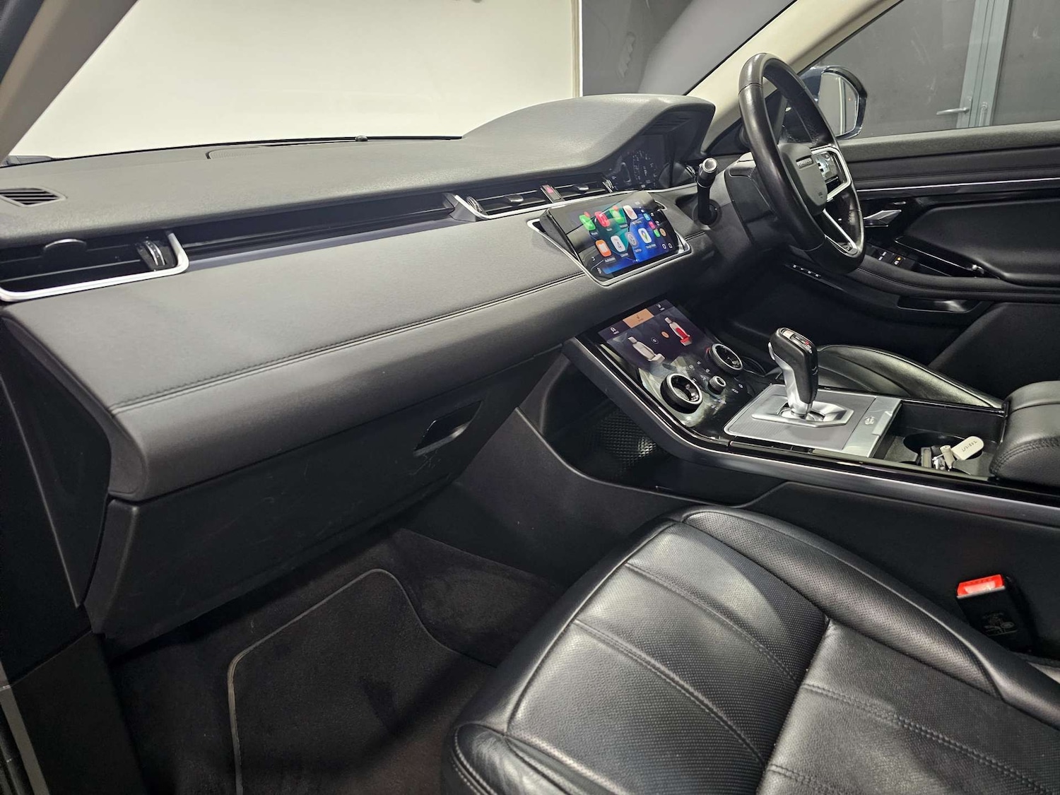 Used Land Rover Range Rover Evoque 2021 for sale - 76972480: Photo 95