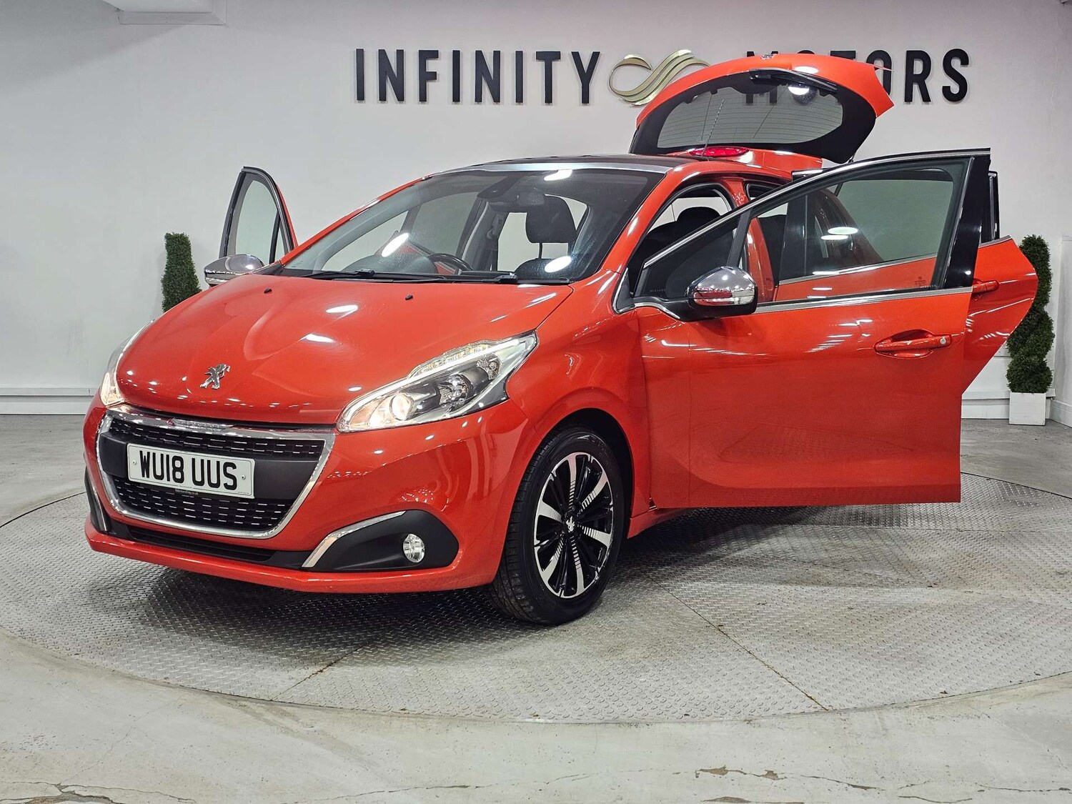 Used Peugeot 208 2018 for sale - 76972476: Photo 44