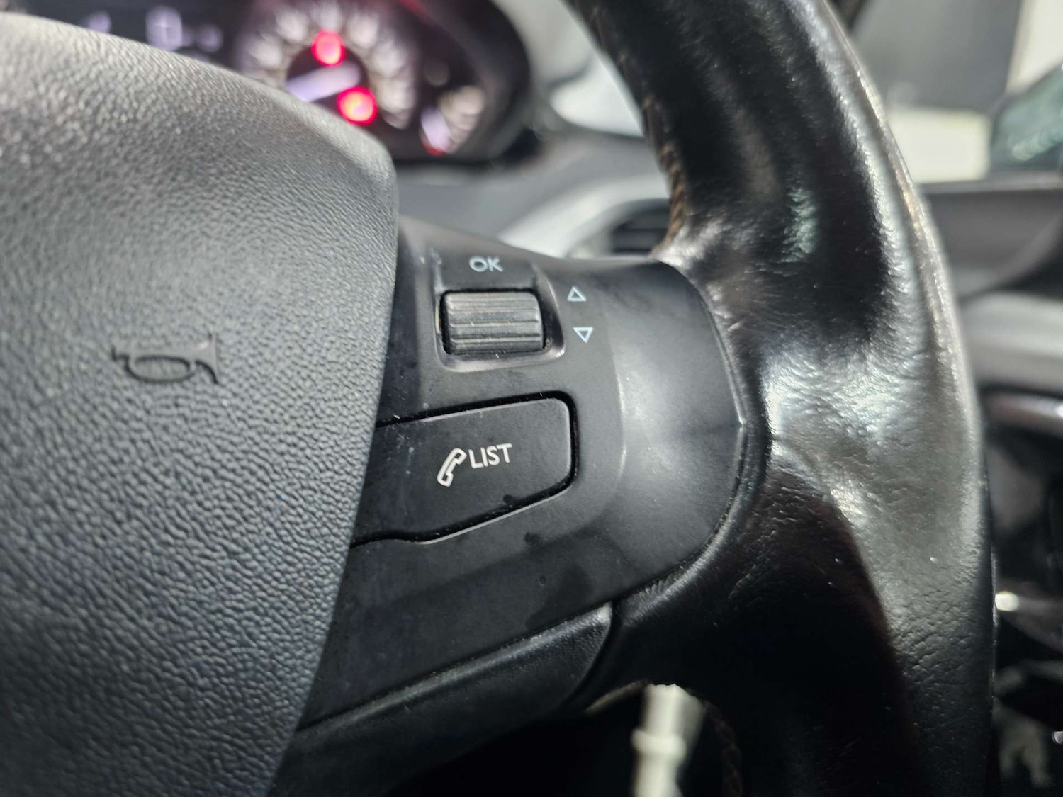 Used Peugeot 208 2018 for sale - 76972476: Photo 58