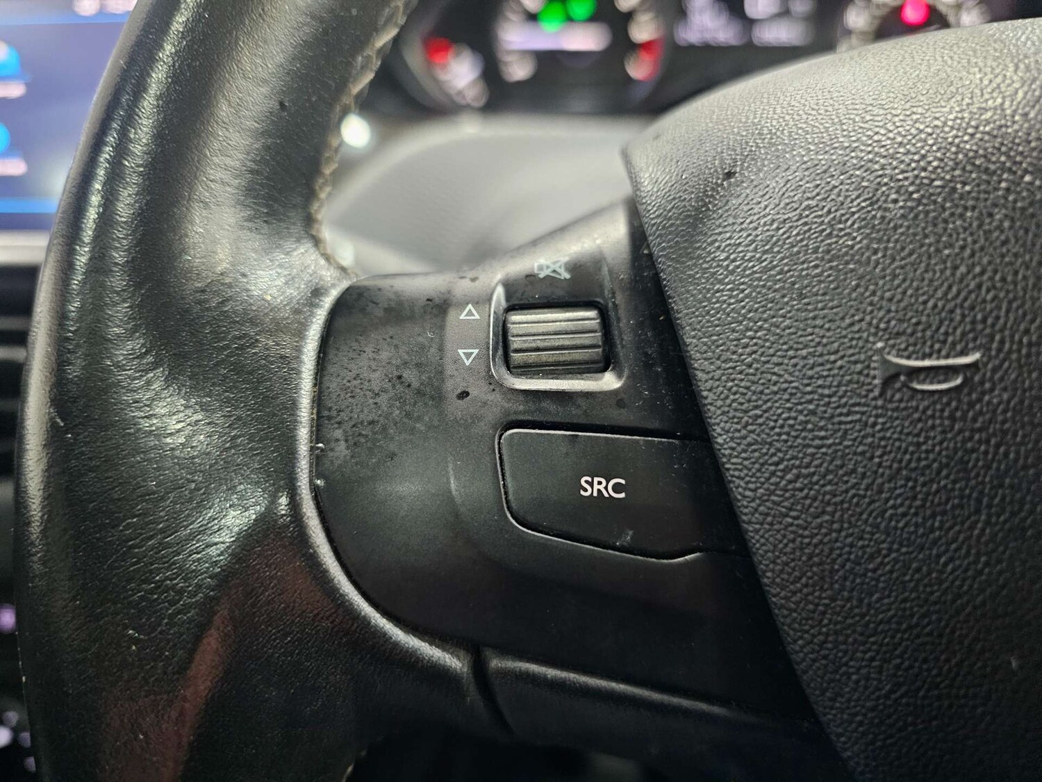 Used Peugeot 208 2018 for sale - 76972476: Photo 59