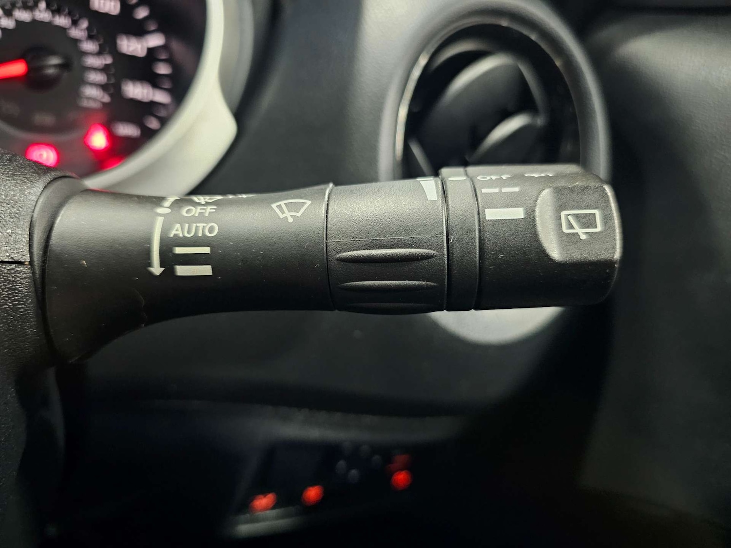 Used Nissan Juke 2018 for sale - 76972372: Photo 59