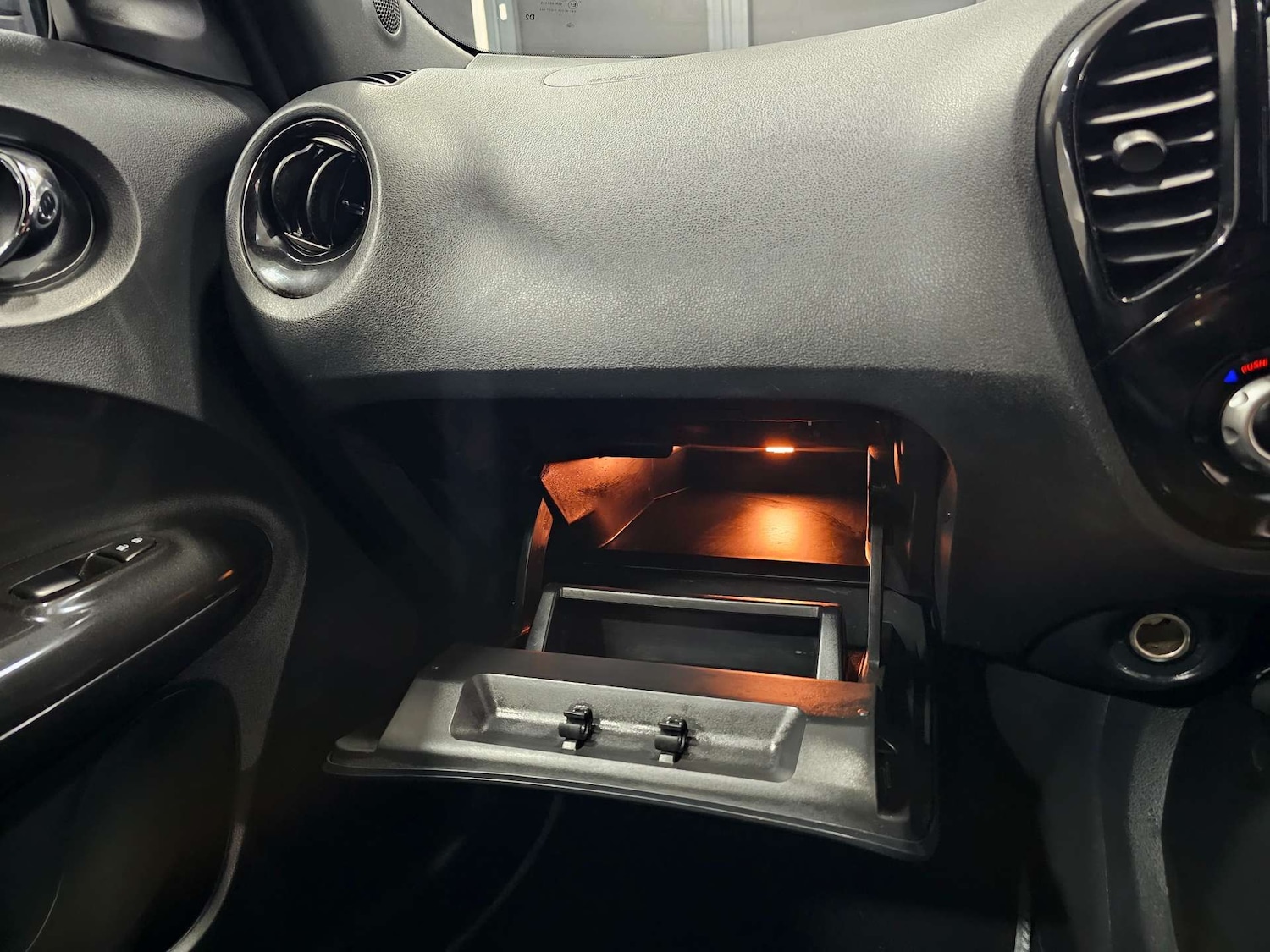 Used Nissan Juke 2018 for sale - 76972372: Photo 71