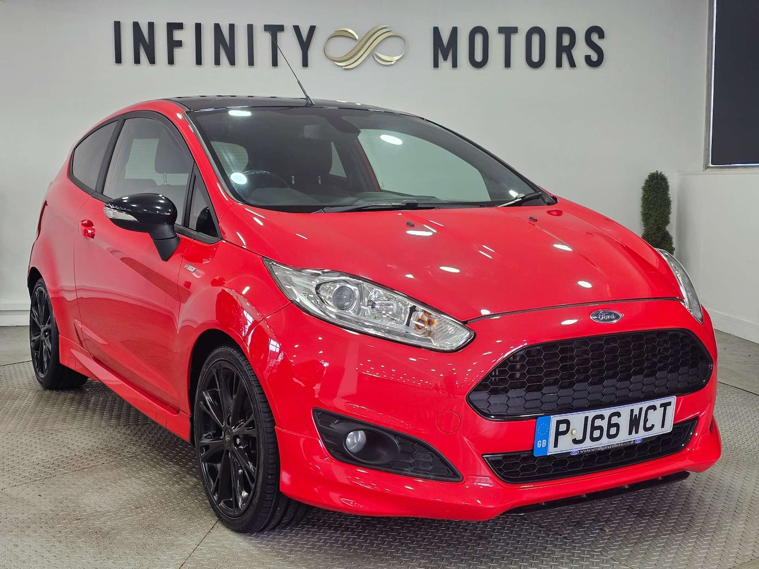 Used Ford Fiesta 2016 for sale - 76972431: Photo 1