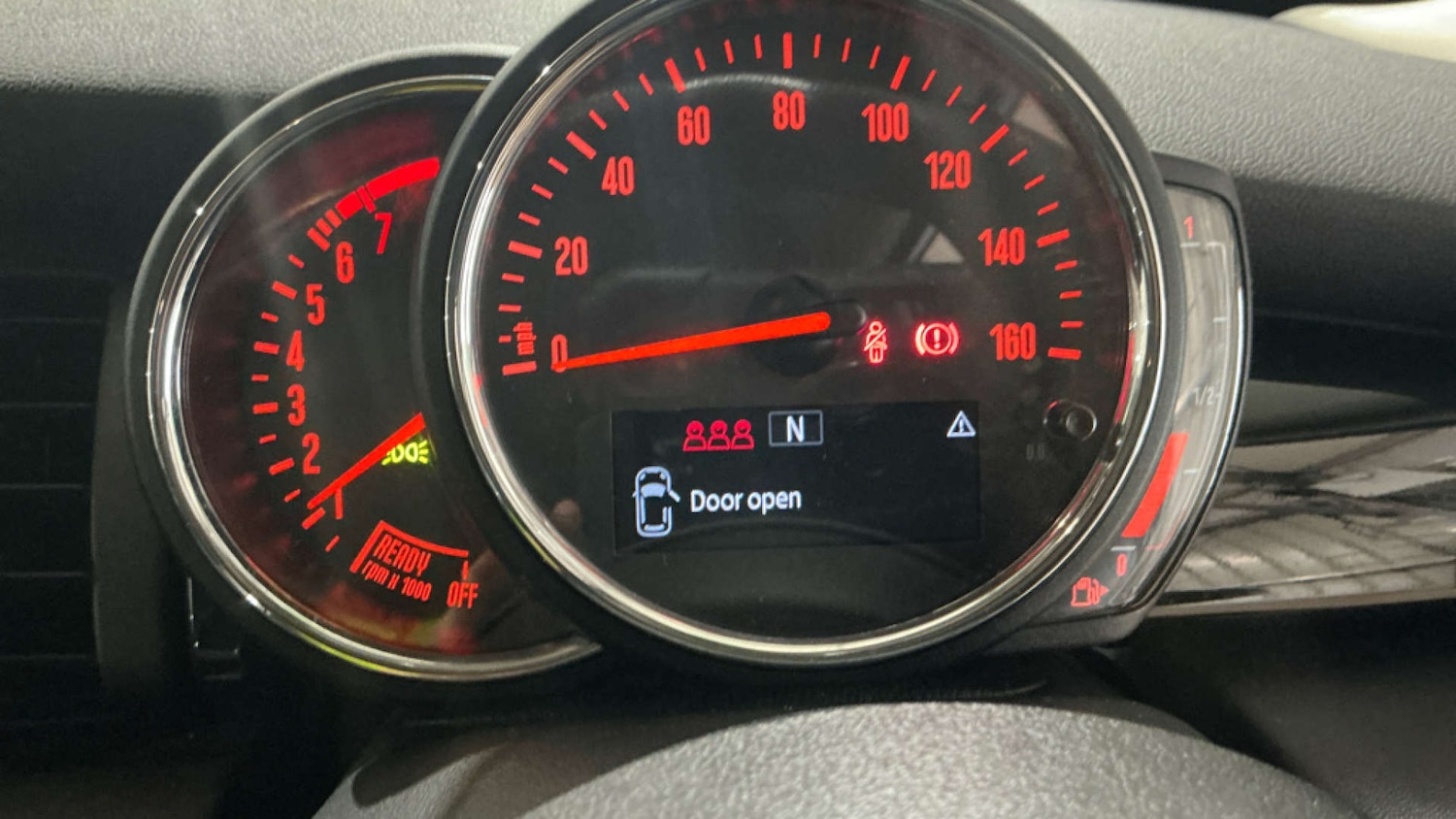 Used MINI Hatch 2018 for sale - 78061448: Photo 10