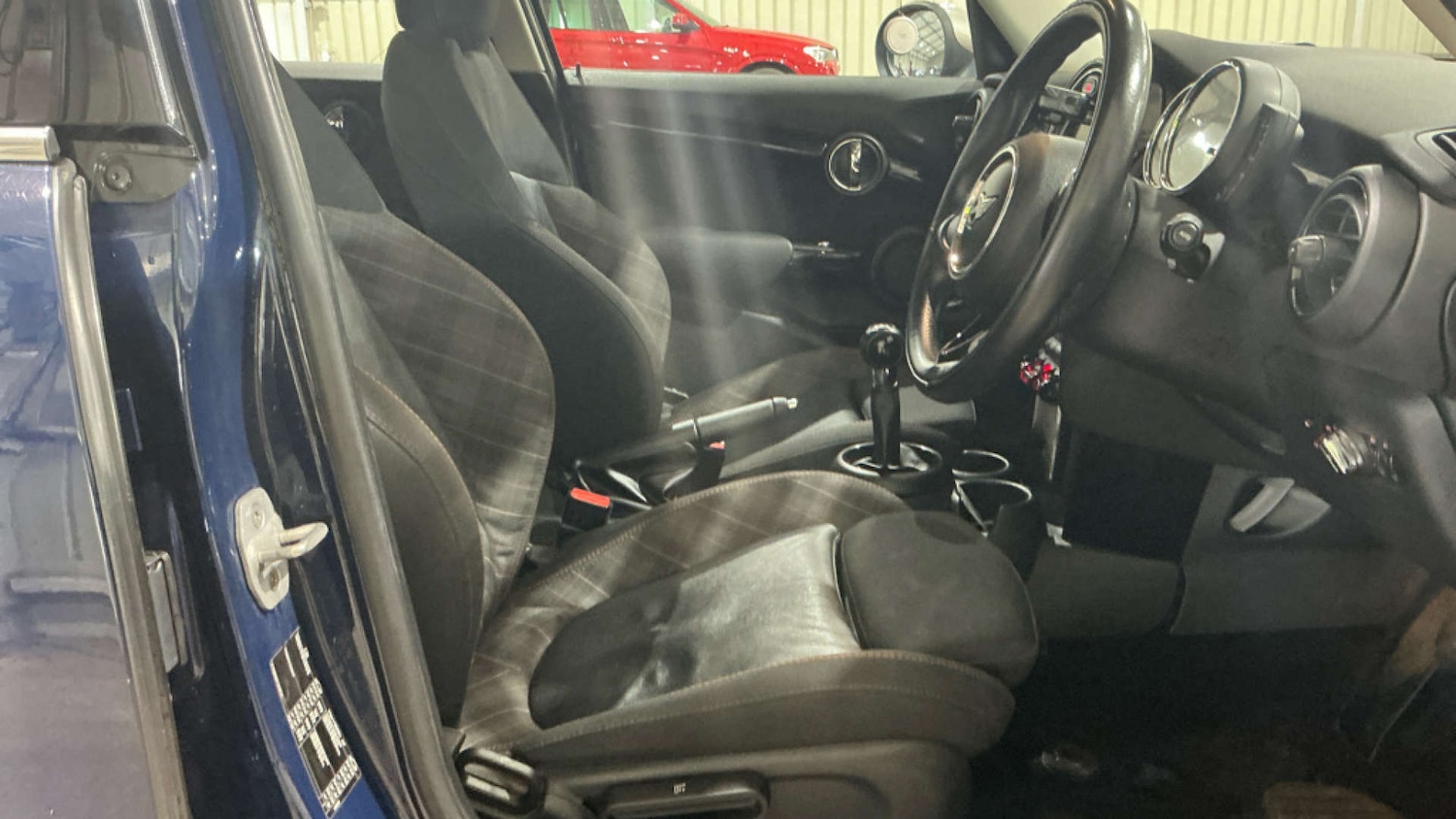 Used MINI Hatch 2018 for sale - 78061448: Photo 9