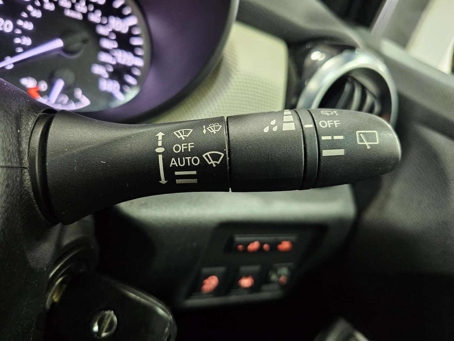 Used Nissan Micra 2017 for sale - 76972421: Photo 61