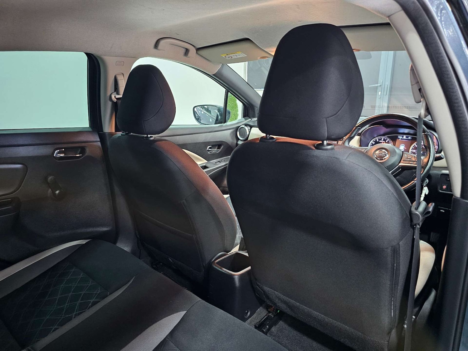 Used Nissan Micra 2017 for sale - 76972421: Photo 74