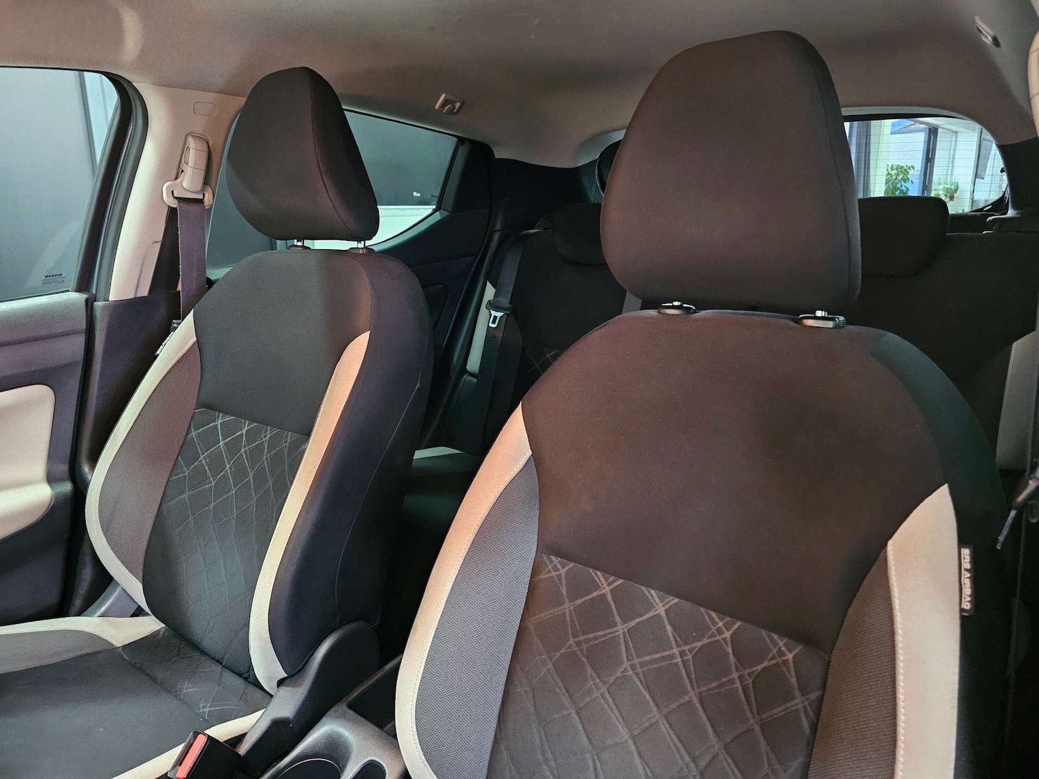 Used Nissan Micra 2017 for sale - 76972421: Photo 85