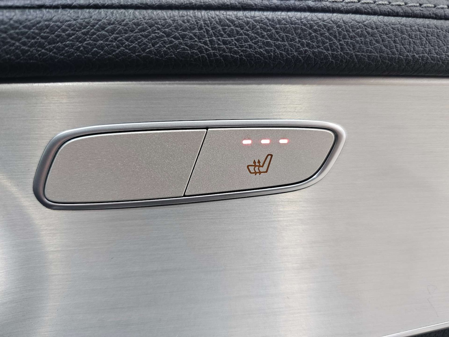 Used Mercedes-Benz GLC 2022 for sale - 77449503: Photo 13