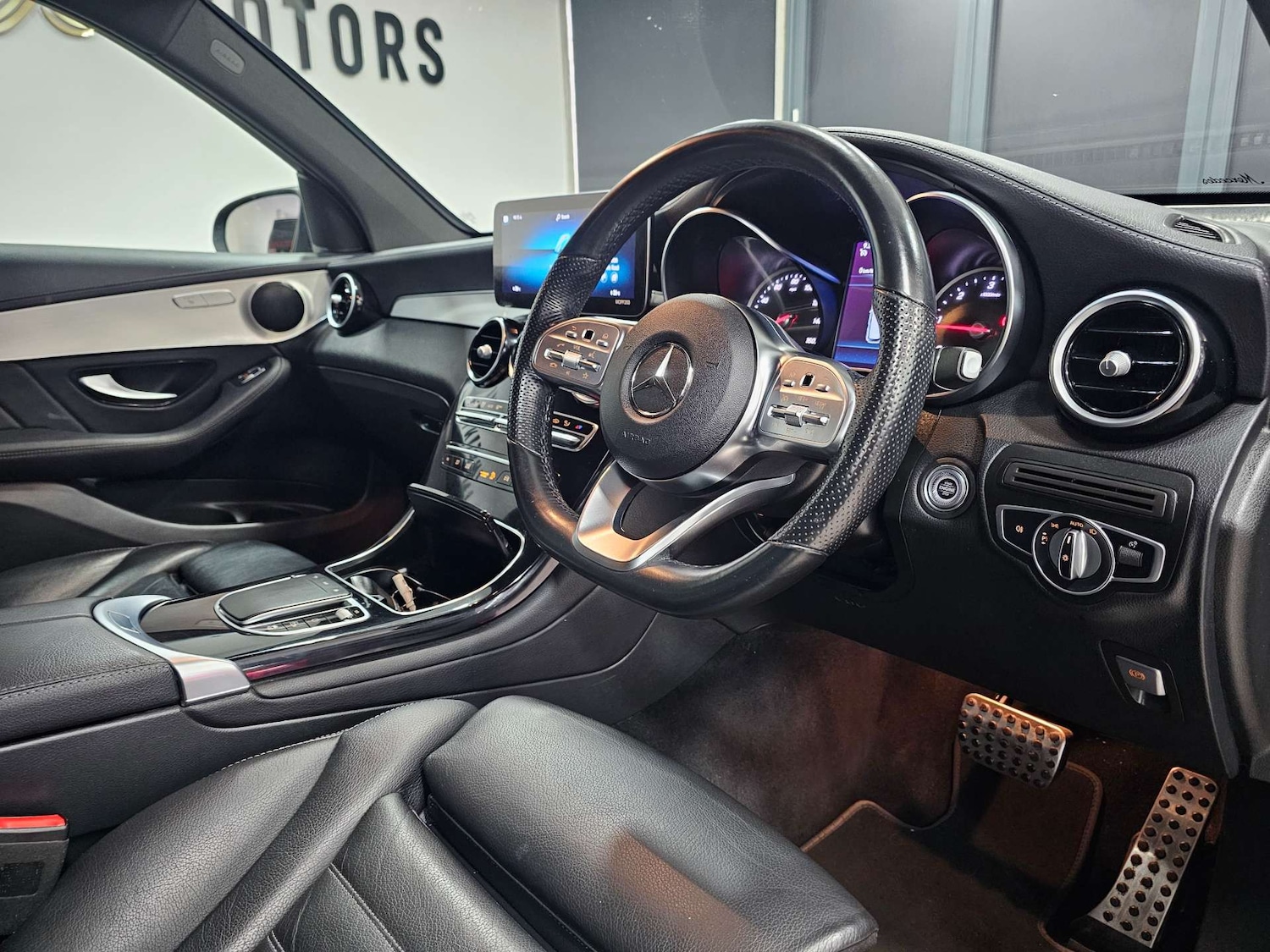 Used Mercedes-Benz GLC 2022 for sale - 77449503: Photo 5