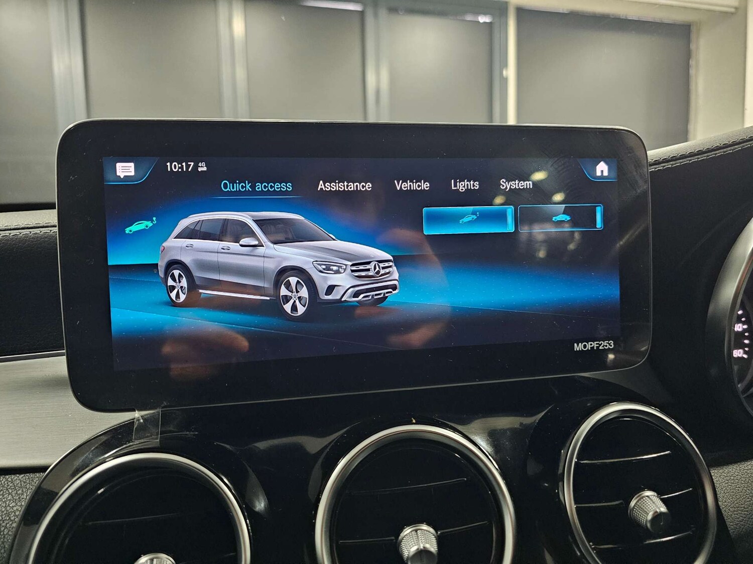 Used Mercedes-Benz GLC 2022 for sale - 77449503: Photo 75