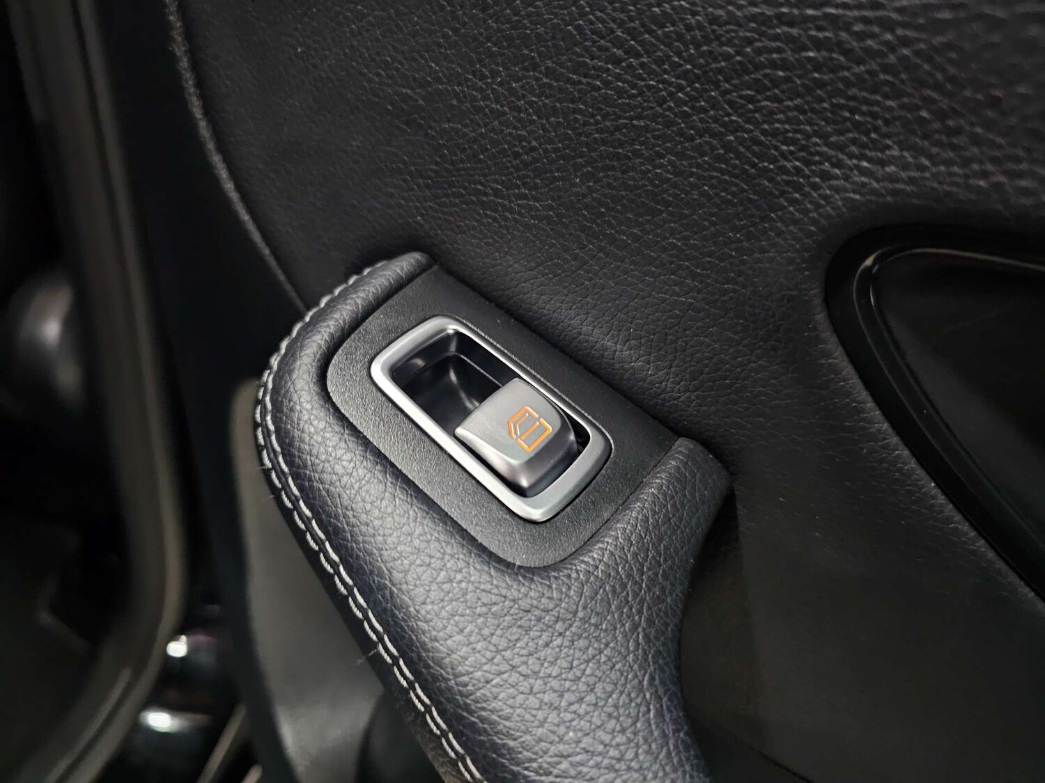 Used Mercedes-Benz GLC 2022 for sale - 77449503: Photo 81