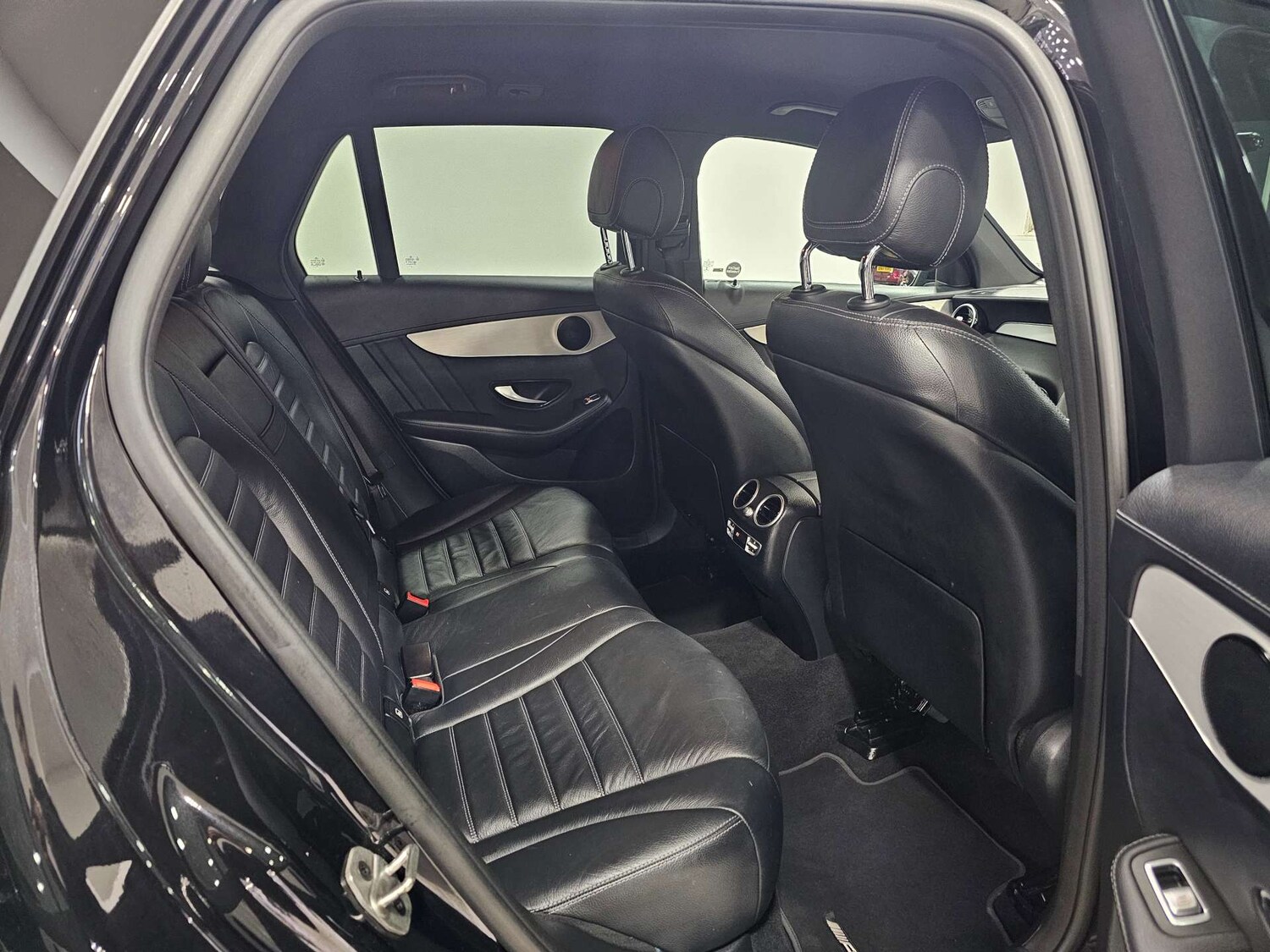 Used Mercedes-Benz GLC 2022 for sale - 77449503: Photo 83