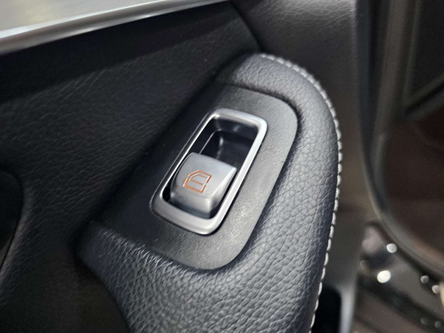 Used Mercedes-Benz GLC 2022 for sale - 77449503: Photo 95