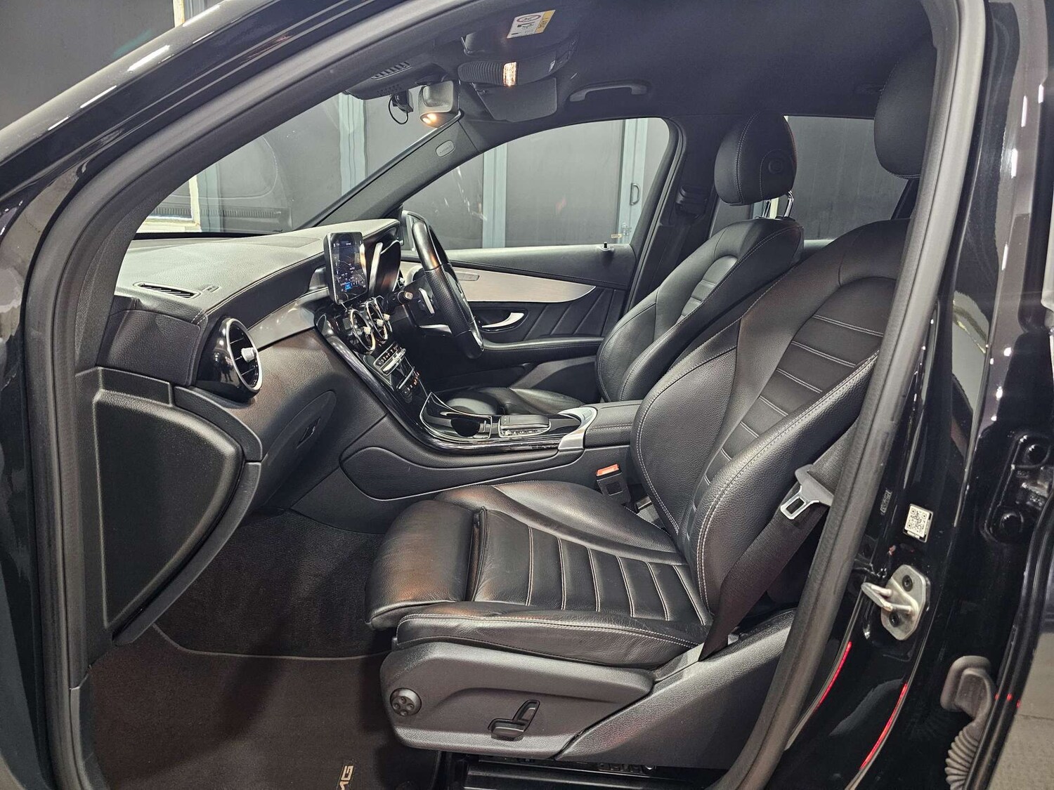 Used Mercedes-Benz GLC 2022 for sale - 77449503: Photo 97