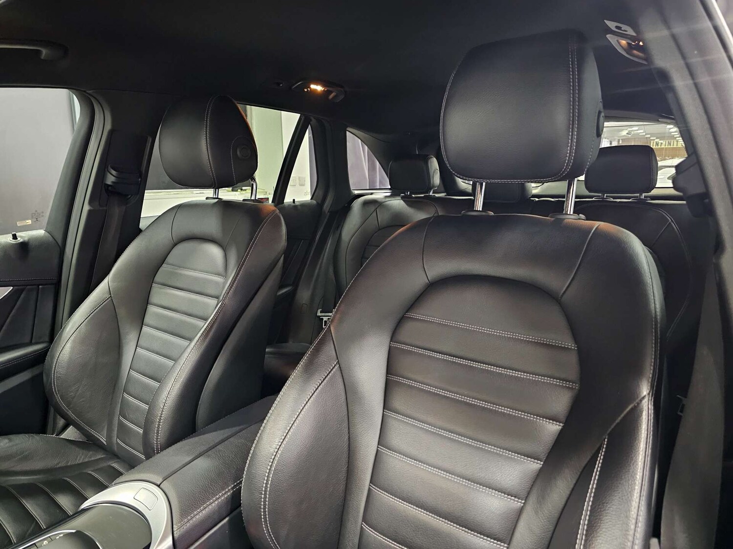 Used Mercedes-Benz GLC 2022 for sale - 77449503: Photo 99