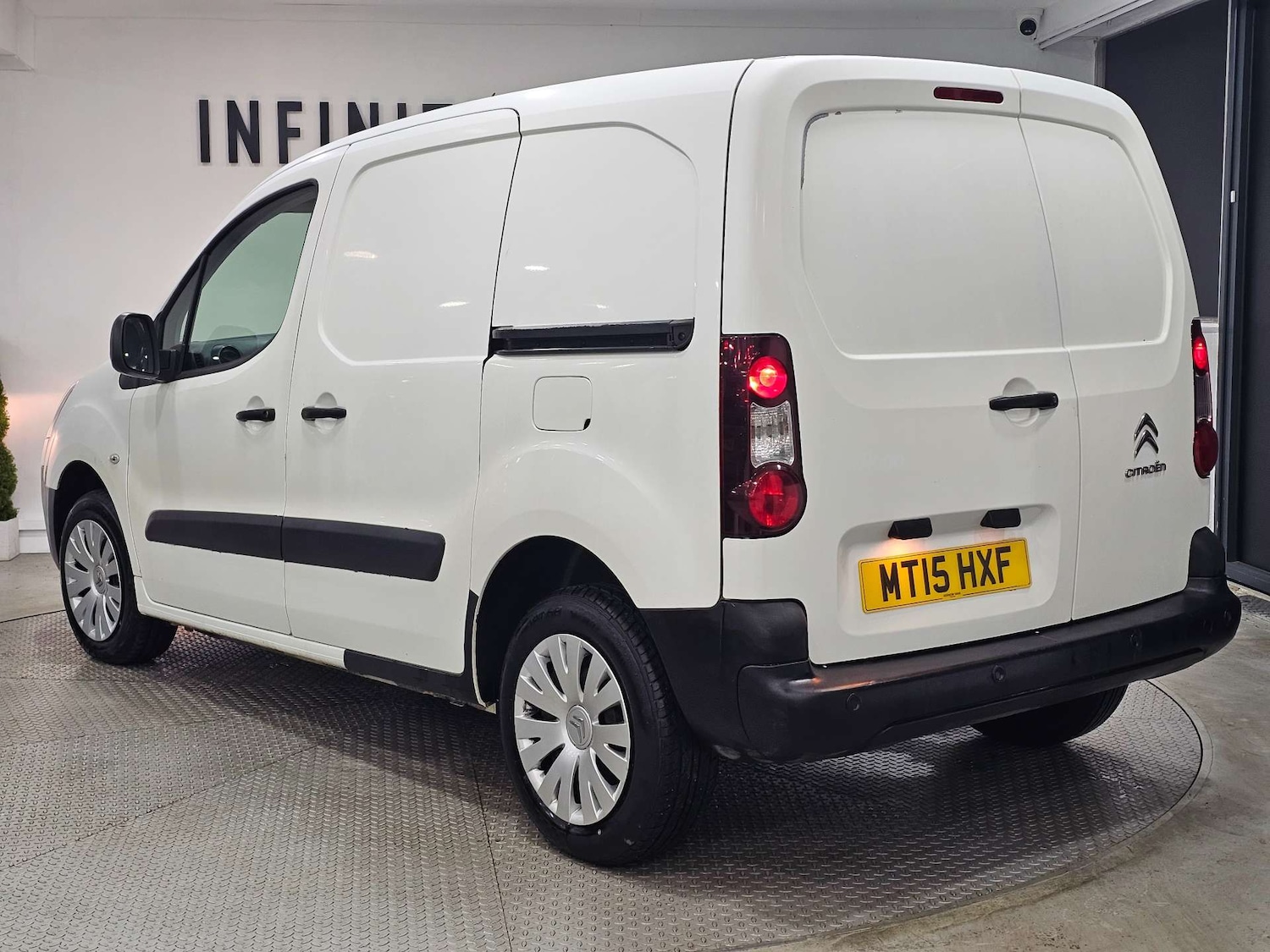 Used Citroen Berlingo 2015 for sale - 76972412: Photo 27