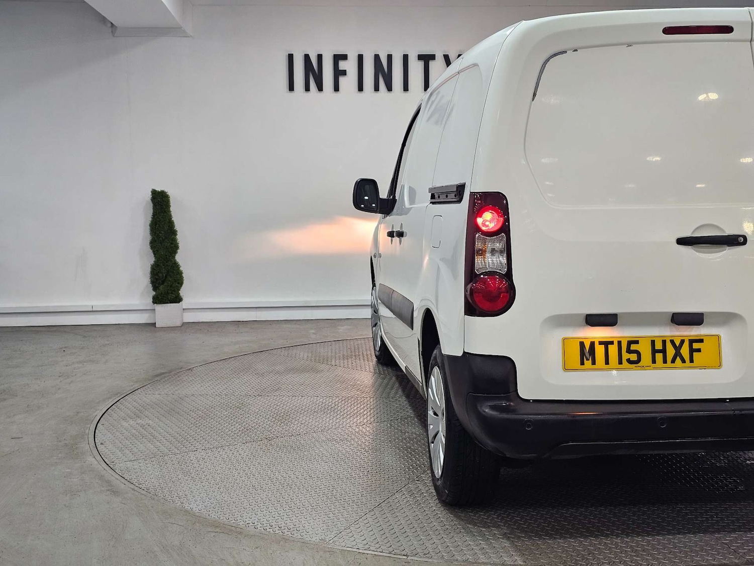 Used Citroen Berlingo 2015 for sale - 76972412: Photo 31